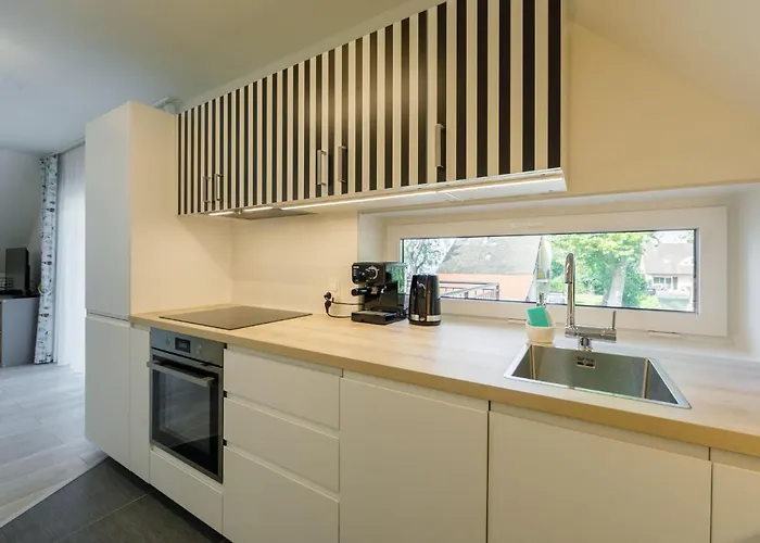 Appartamento Erika By Interhome Balatonszarszo